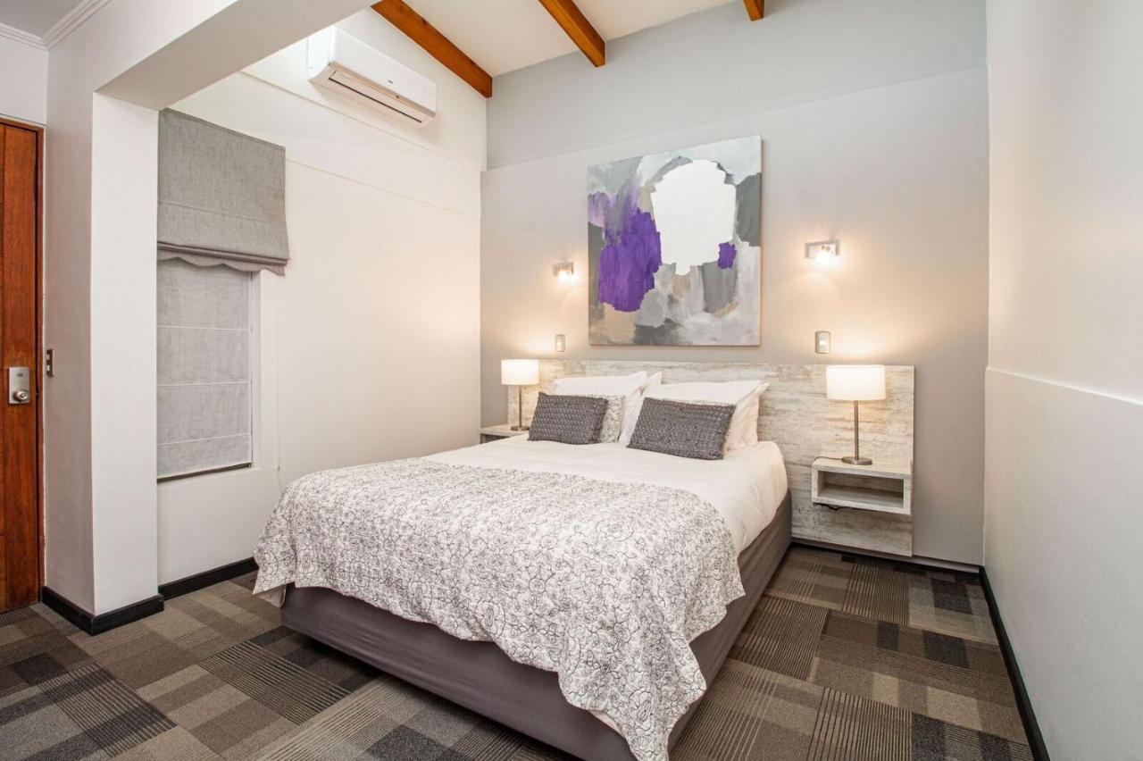 202 Hotel Boutique Angol Bagian luar foto